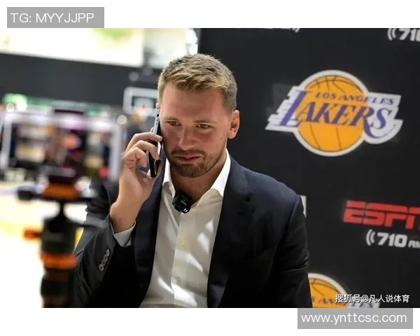 东契奇领跑NBA杯赛MVP争夺 战场暖心一幕彰显湖人团结精神